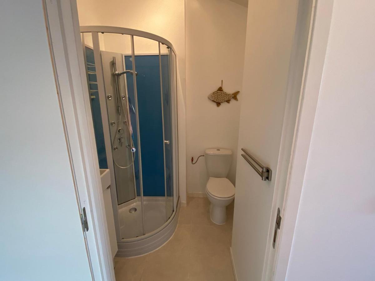 Auberge Gekko Ornaisons Kültér fotó